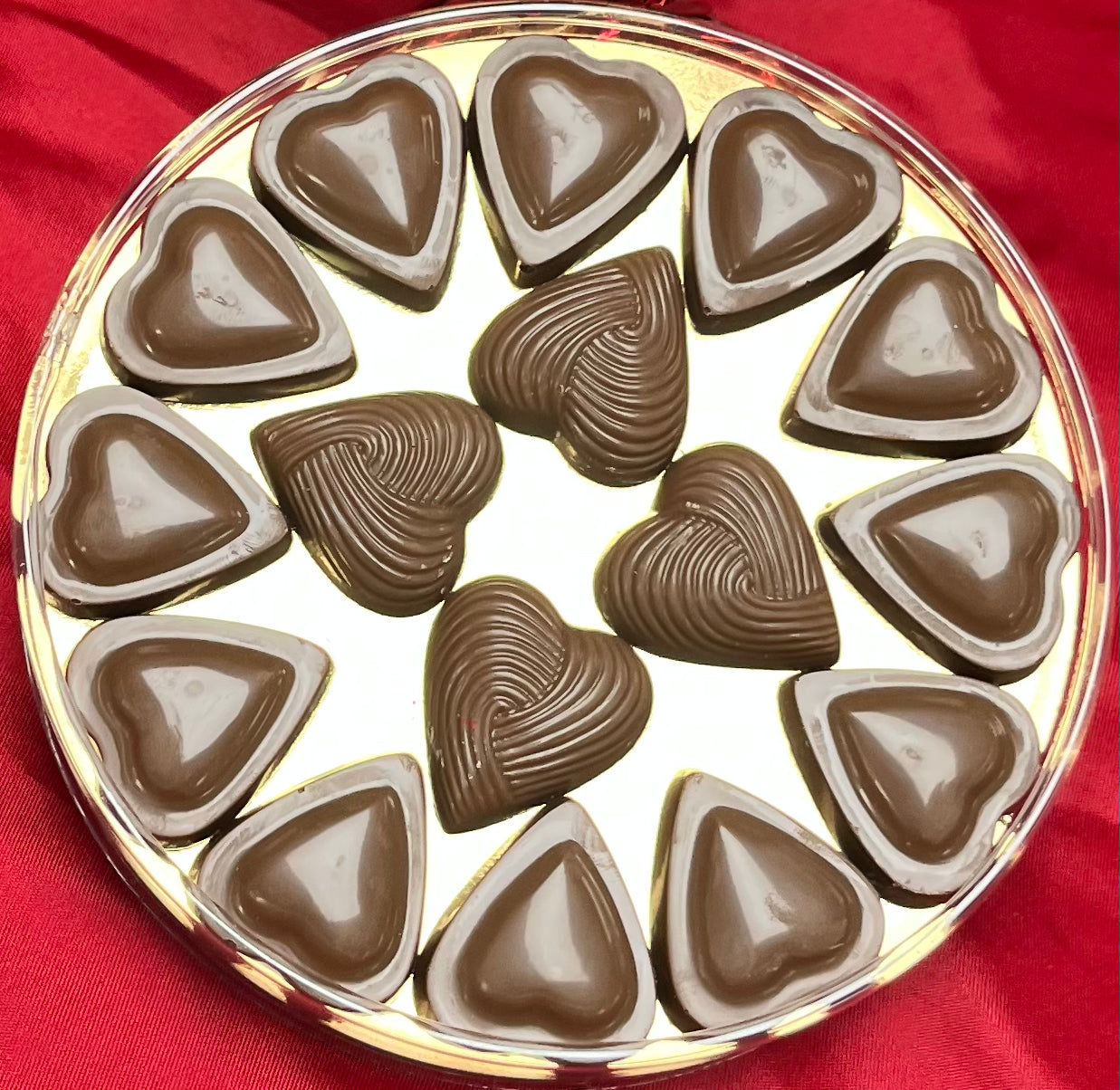 Coffret 16 Coeurs de chocolat au lait